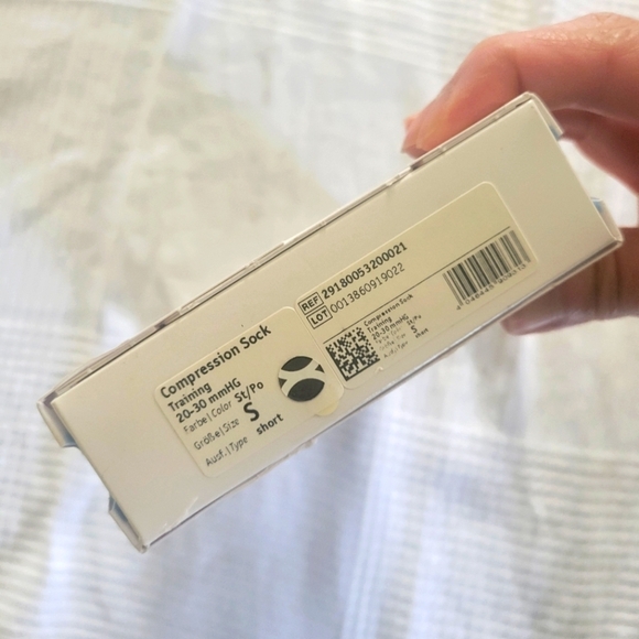 NEW Bauerfeind Compression Training Socks black gray small short unisex - Picture 5 of 6